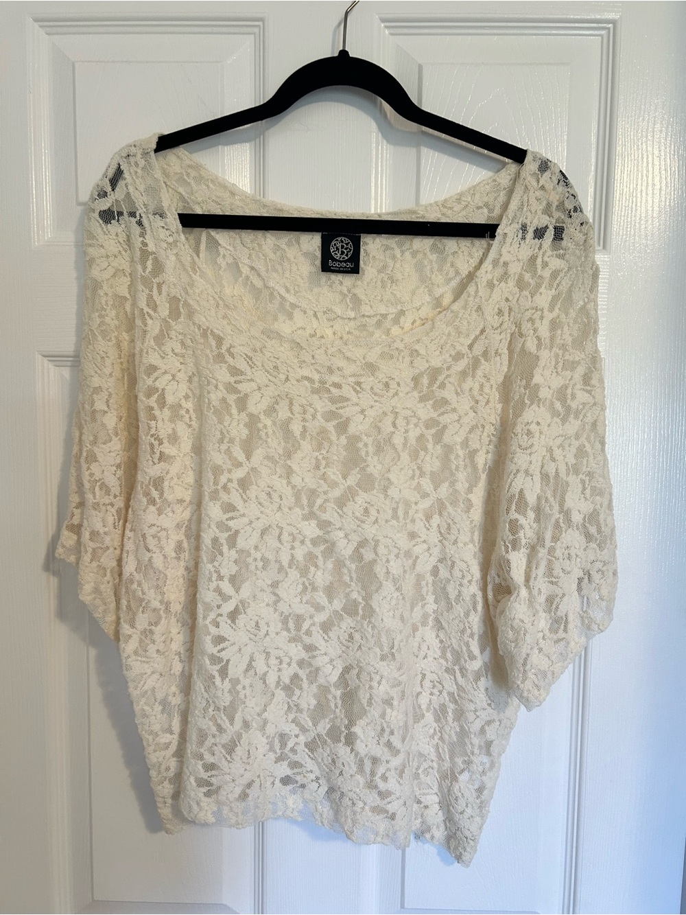 Bobeau Boohoo Cream Lace Short Sleeve Top